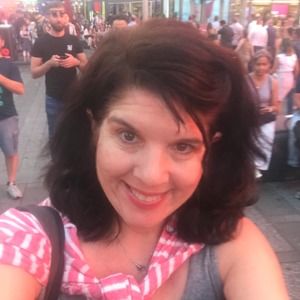 Meet your Posher, Annie